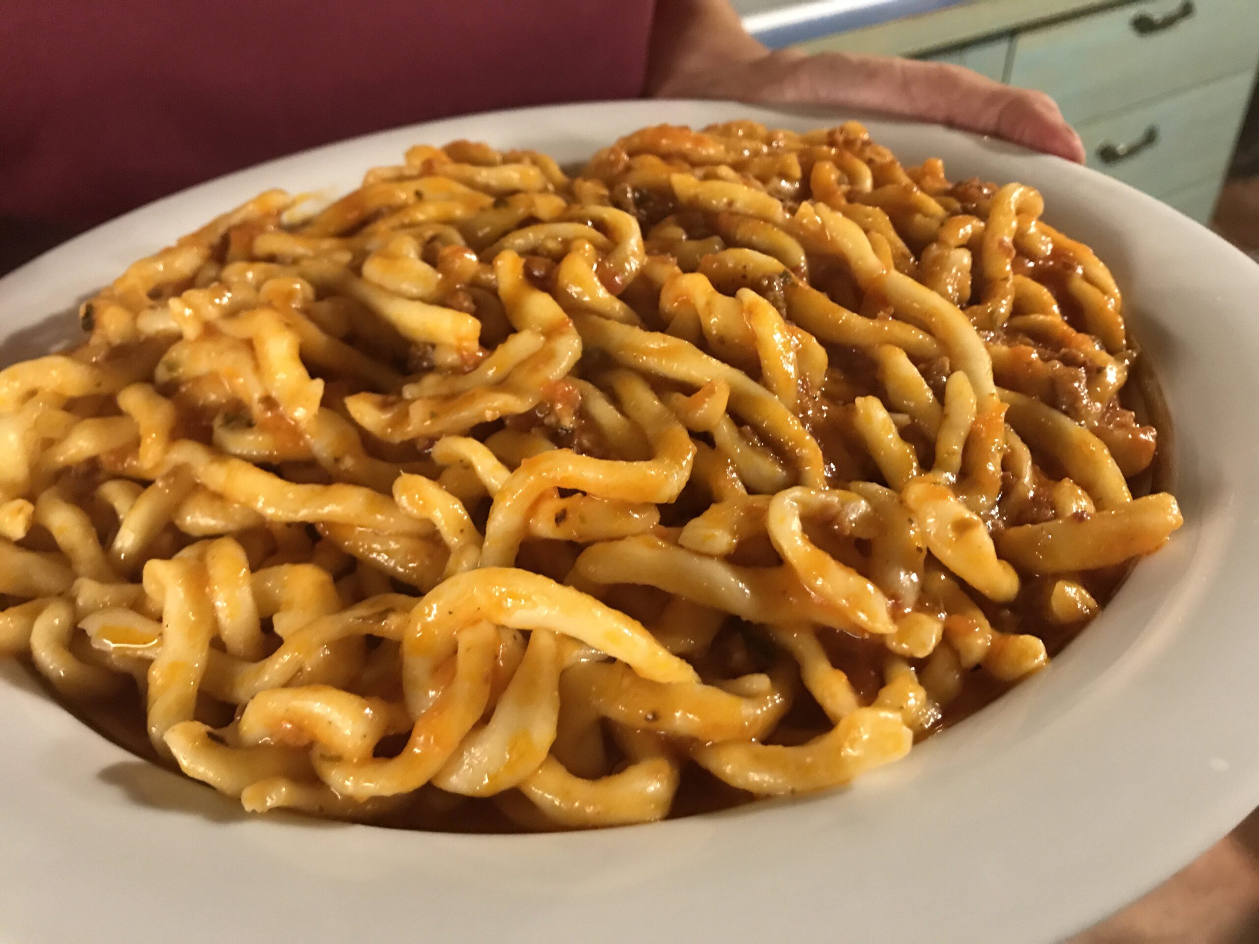 Sunday lunch in Tuscany, pici all' aglione