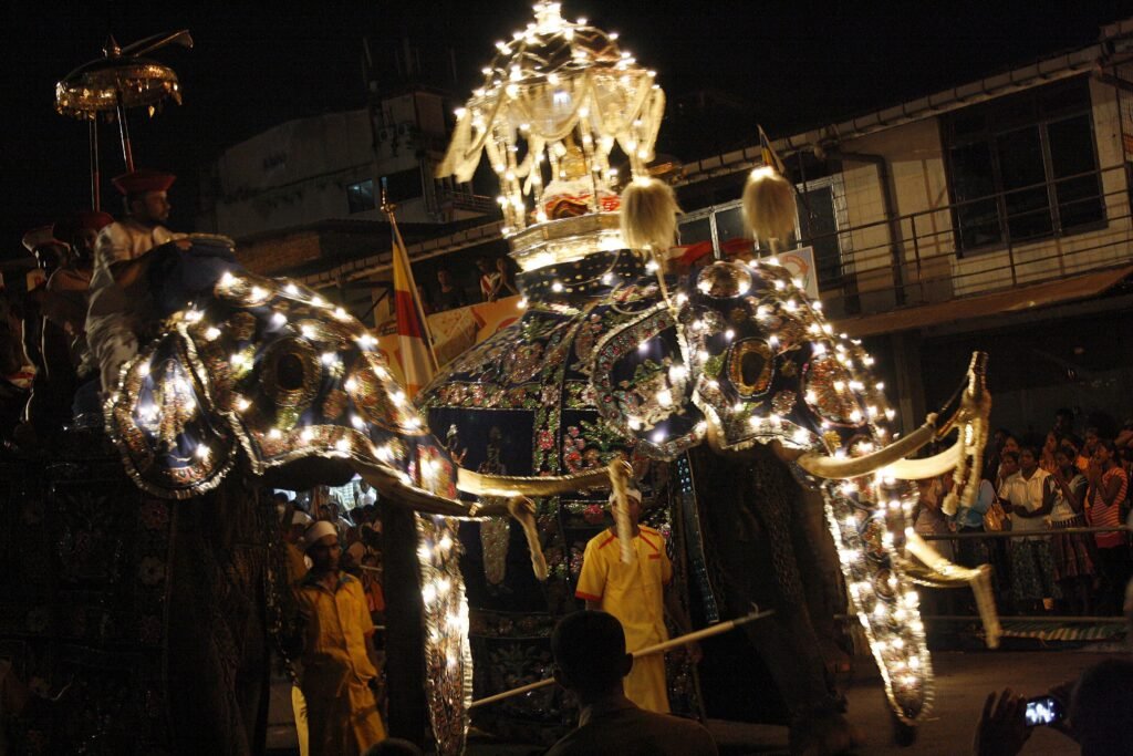 Kandy Esala Perahera