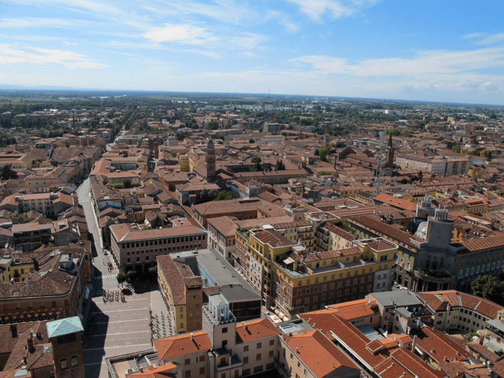 Cremona, the bkirth place of the luthier