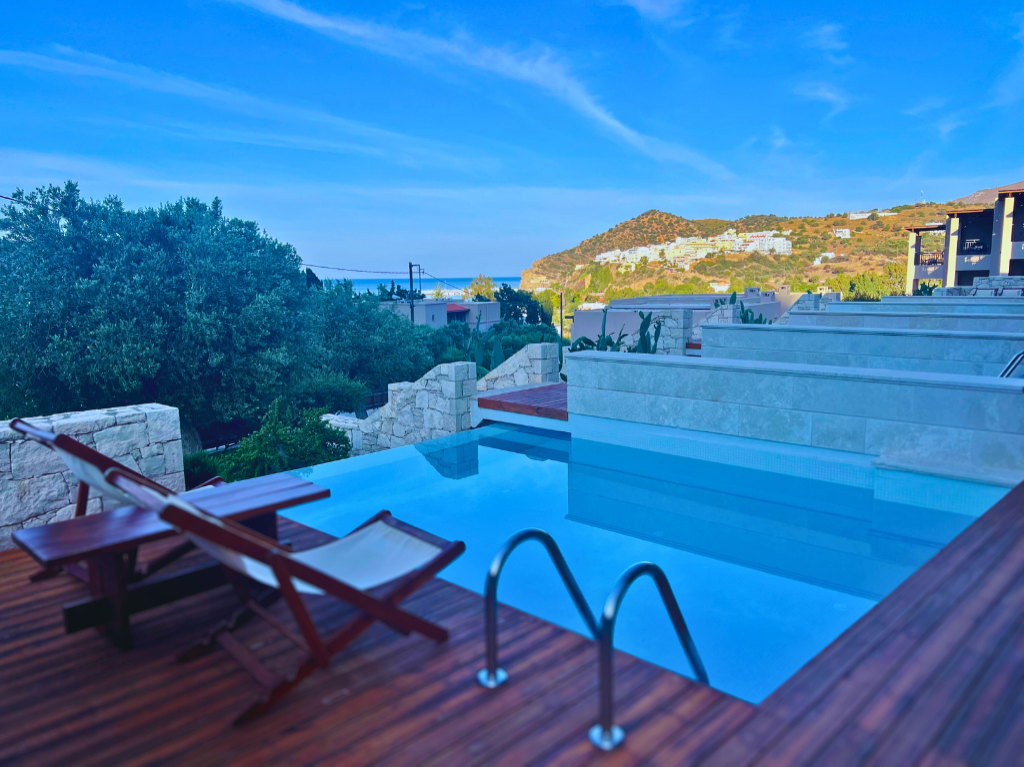 Paralos Irini Mare private pool